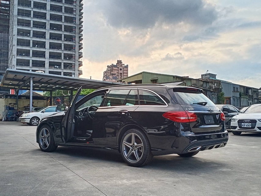 M-Benz C300 Estate AMG Line 4matic 2017